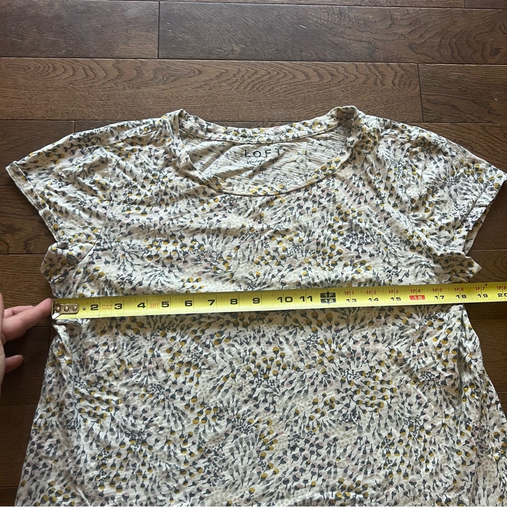 LOFT Shirt - Picture 10 of 10